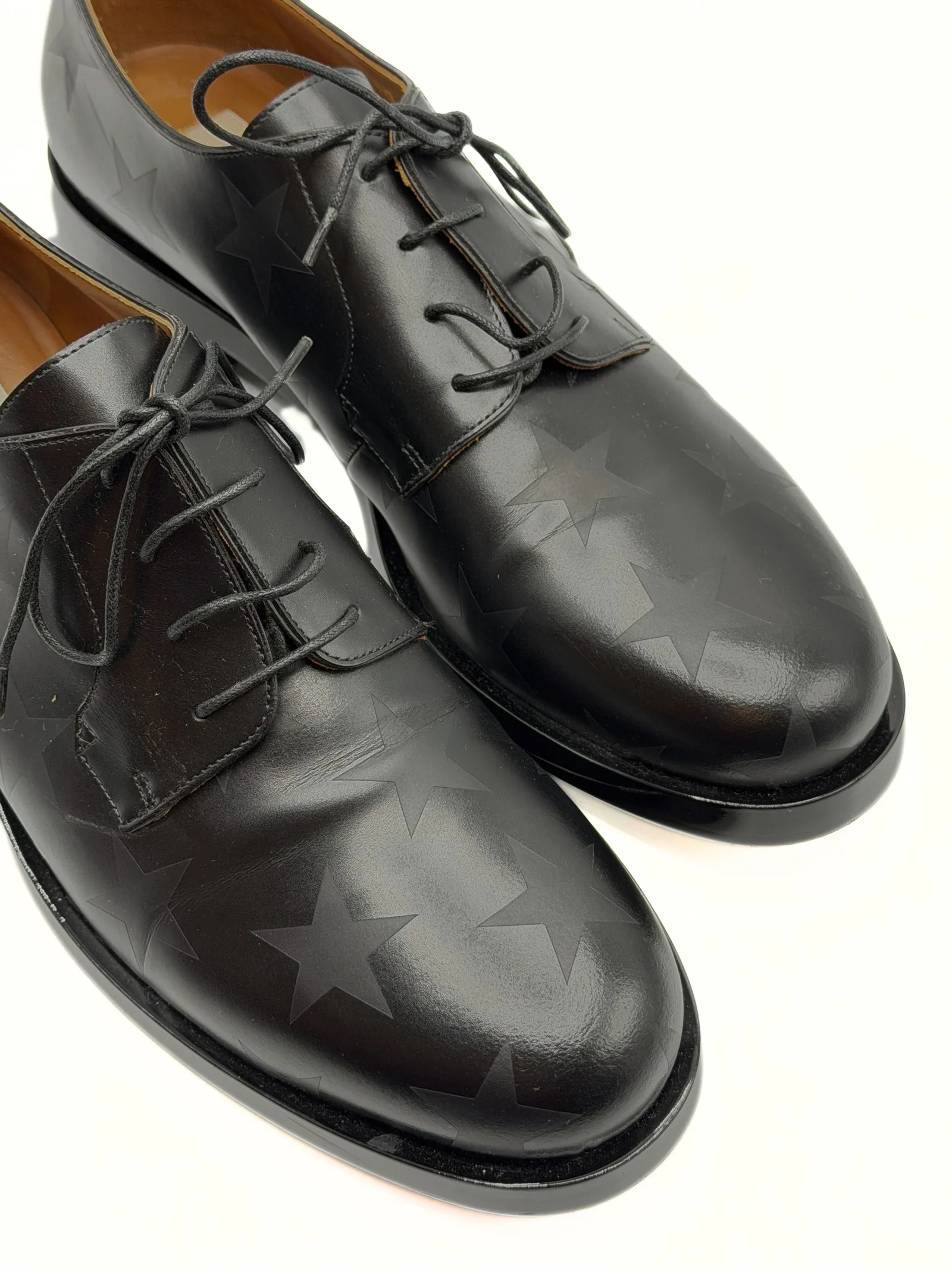 VALENTINO Lace-Up Shoe — DelixGo Luxury Bags, dettaglio