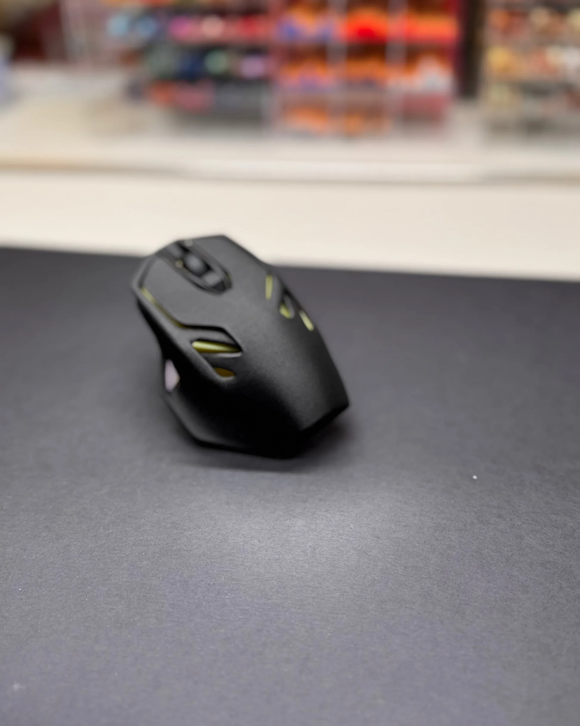 Mouse Wireless — 3D DELIXGO STUDIO, dettaglio